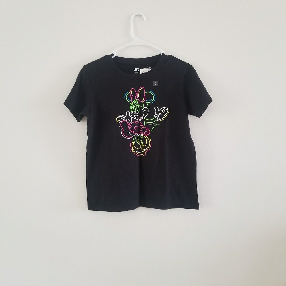 Uniqlo Disney Minnie Black Shirt Sz S